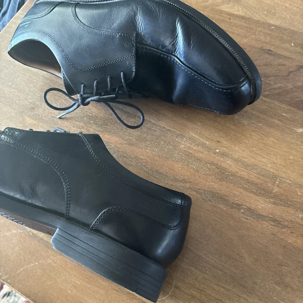 Clarks Tilden Black Leather Oxfords Lace Up Dress Shoes Men Sz 12W US/45EU GUC
